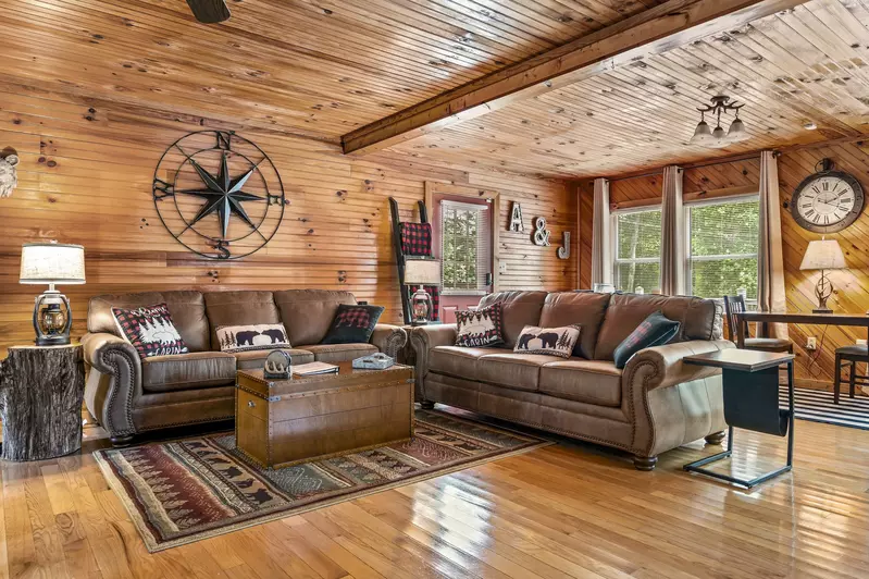 Property image, Interior, of Cozy Bear Cabin