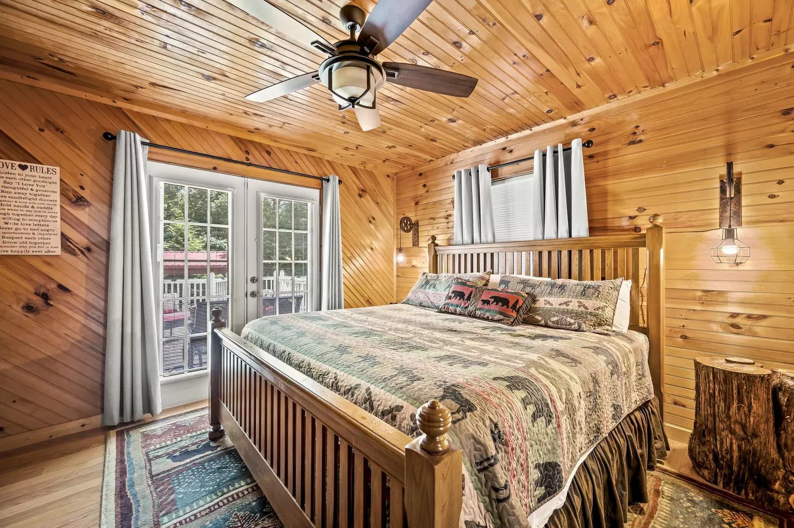 Property image, Interior, of Cozy Bear Cabin