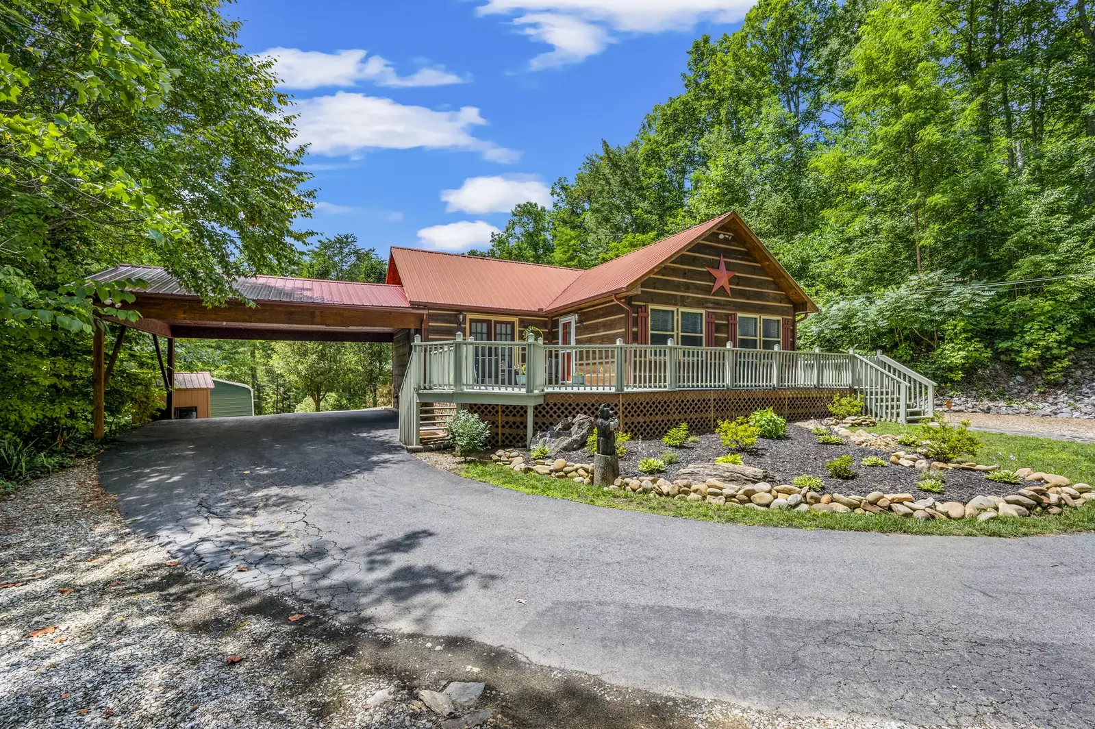 Property image, Interior, of Cozy Bear Cabin