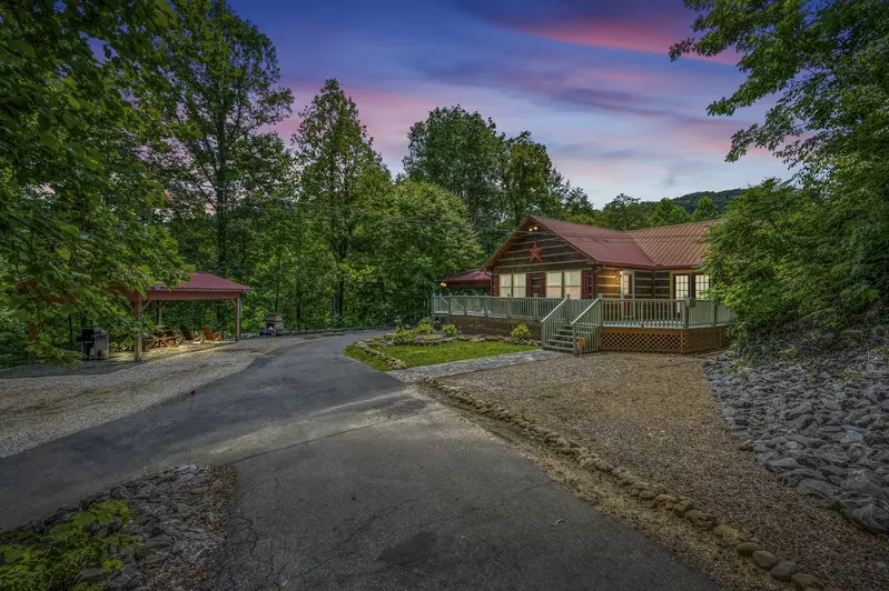 Property image, Interior, of Cozy Bear Cabin