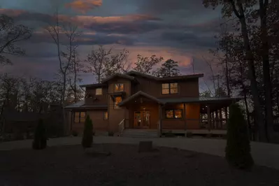 Property image, Interior, of Splashing Elk