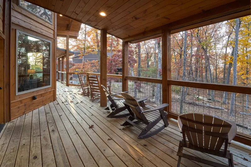 Property image, Interior, of Splashing Elk