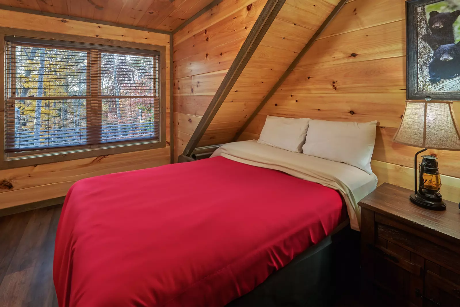 Property image, Interior, of Splashing Elk