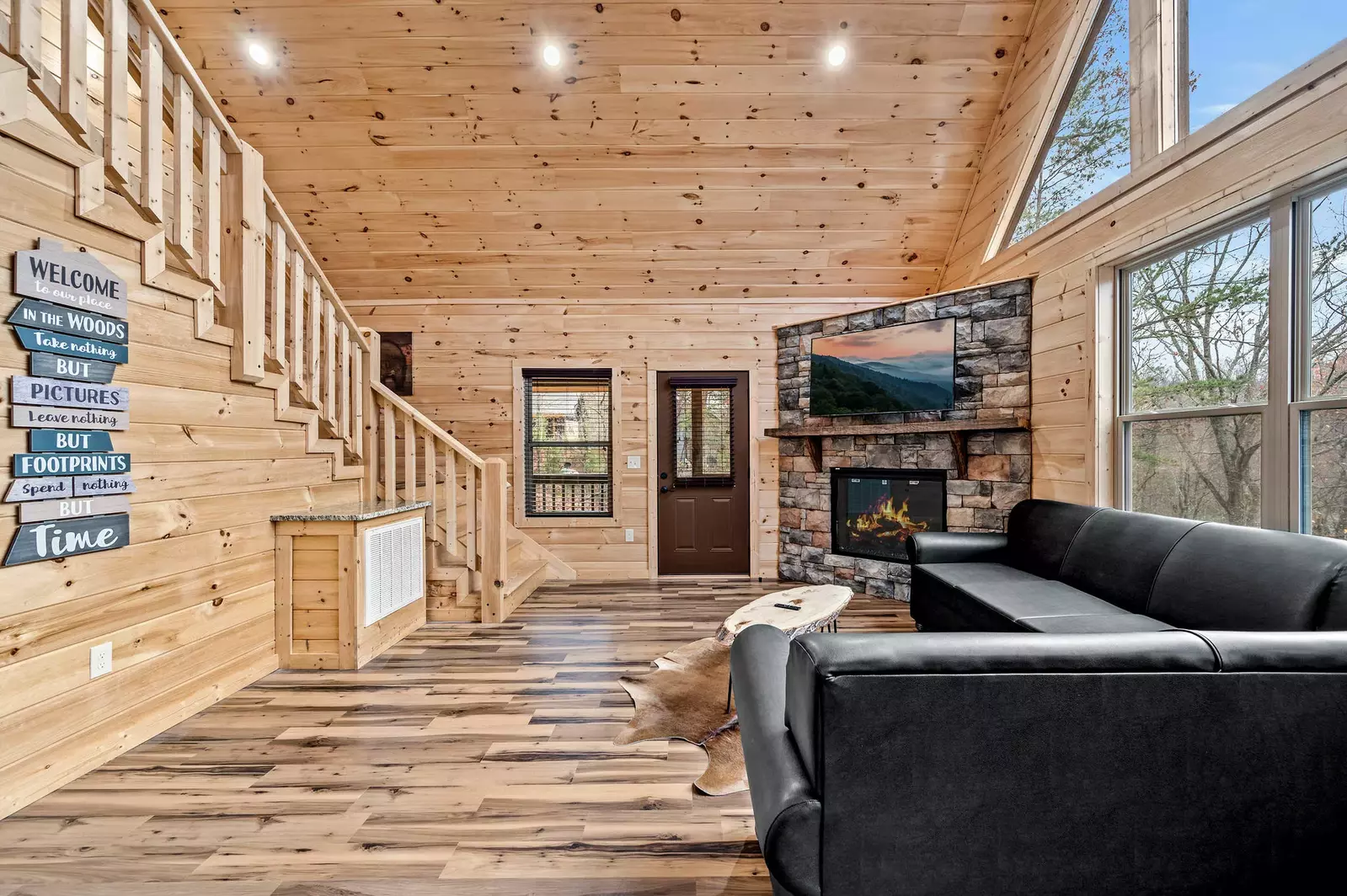 Property image, Interior, of Bear Mountain Retreat