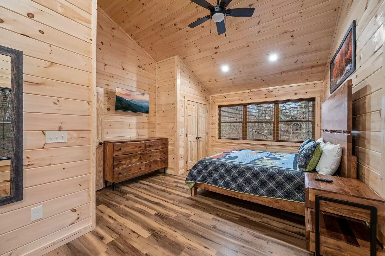 Property image, Interior, of Bear Mountain Retreat