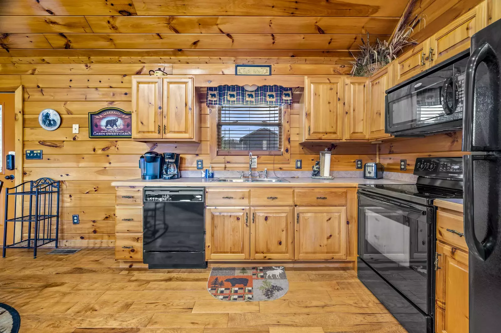 Property image, Interior, of Starlight Kisses