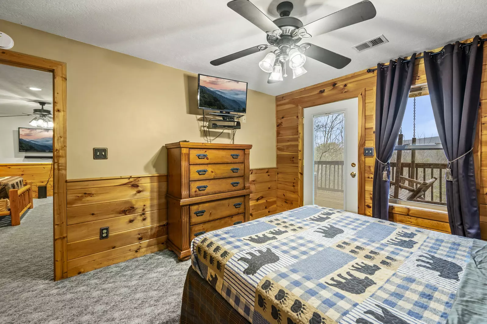 Property image, Interior, of Starlight Kisses