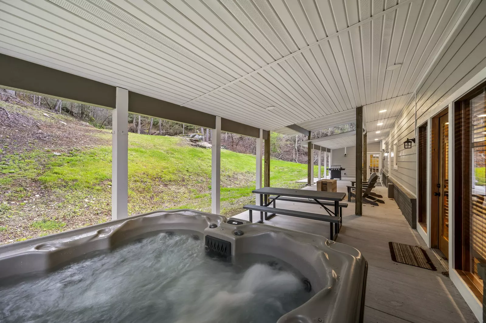 Property image, Interior, of Twin Oak Creek