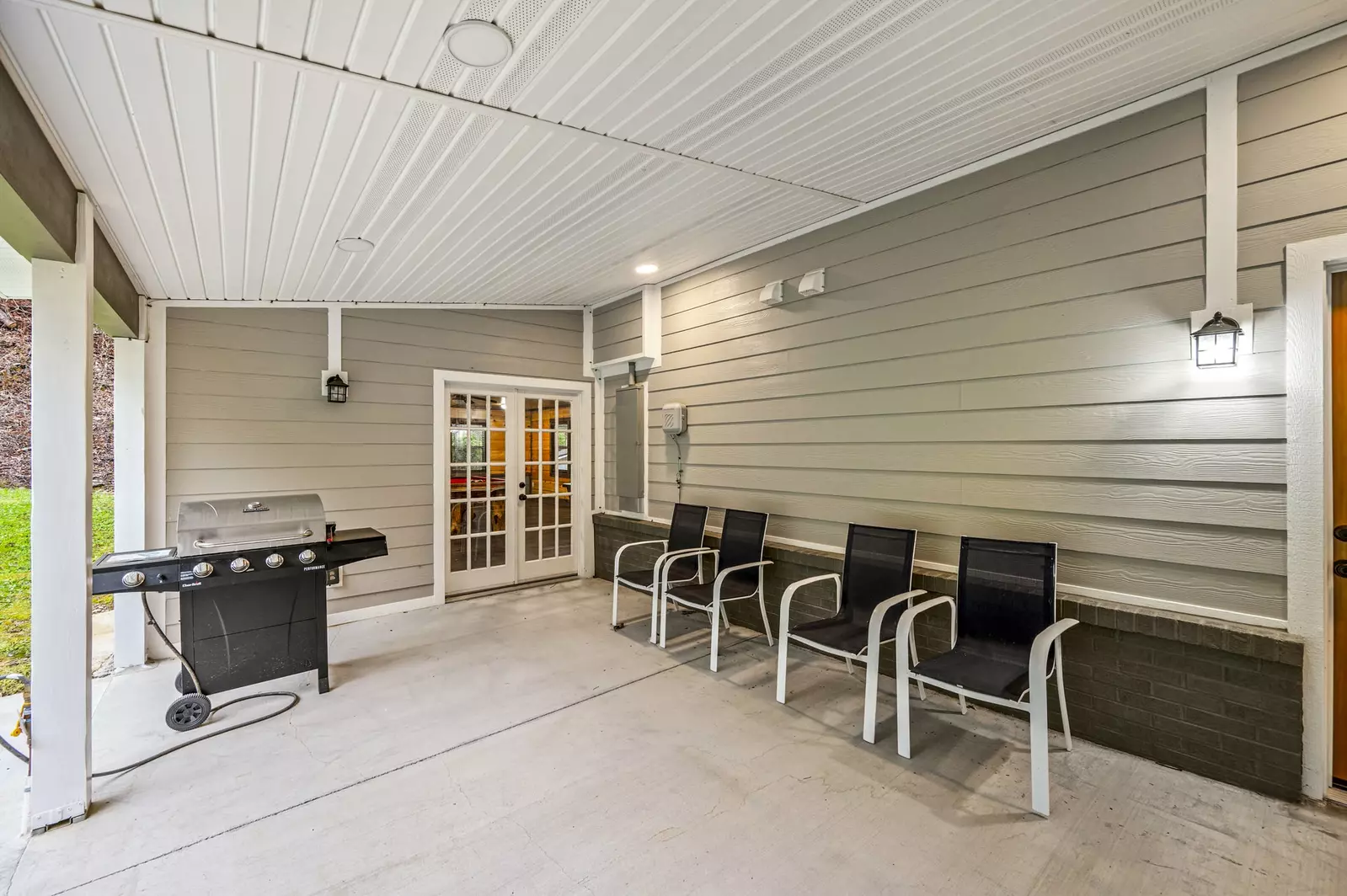 Property image, Interior, of Twin Oak Creek