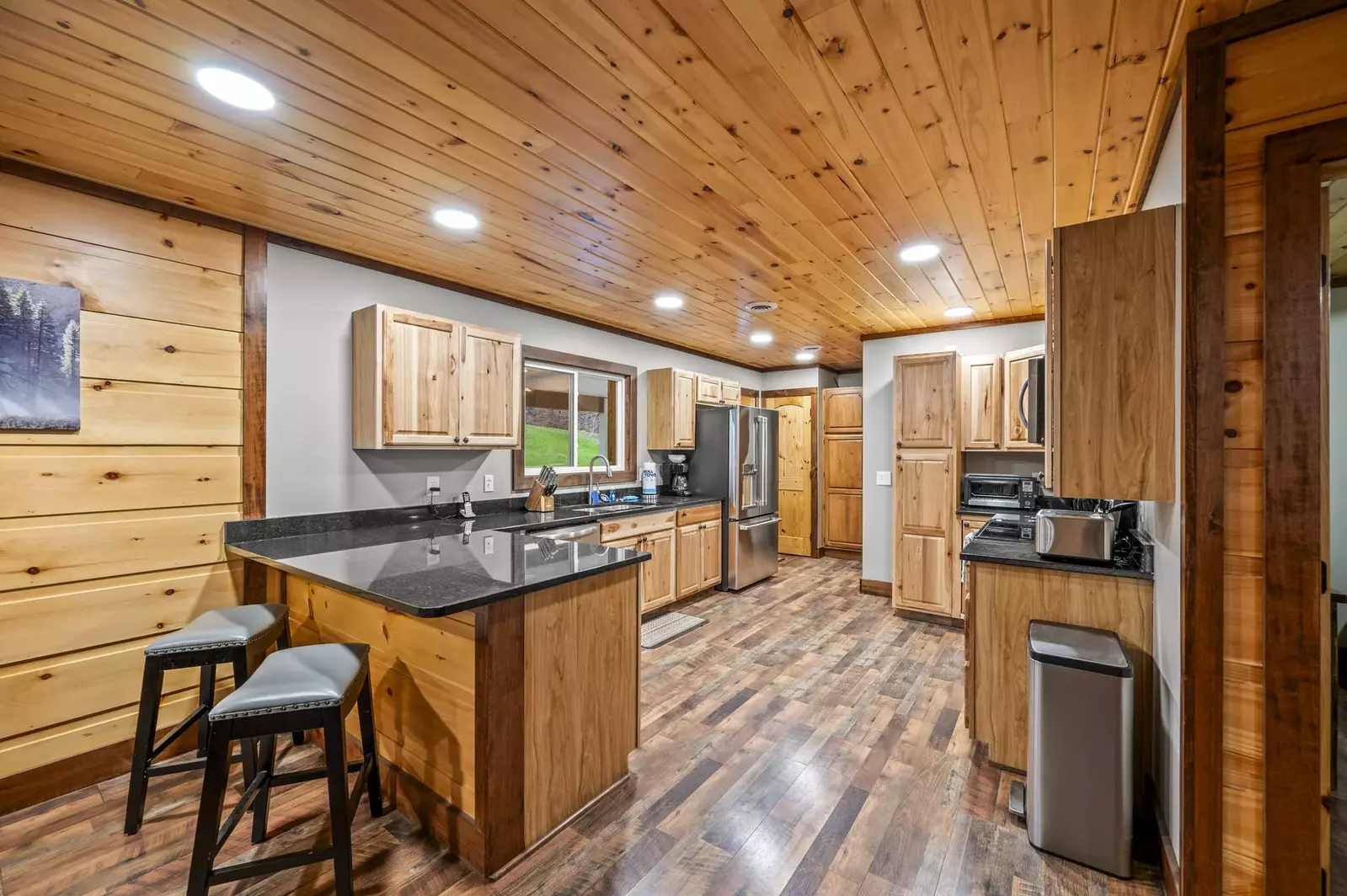 Property image, Interior, of Twin Oak Creek