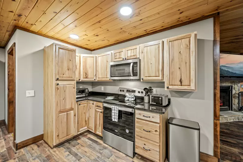 Property image, Interior, of Twin Oak Creek