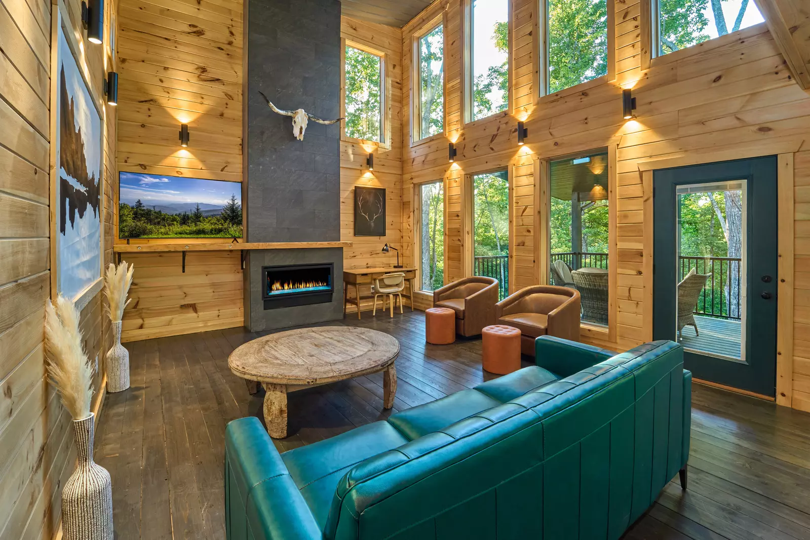 Property image, Interior, of Alta Maya