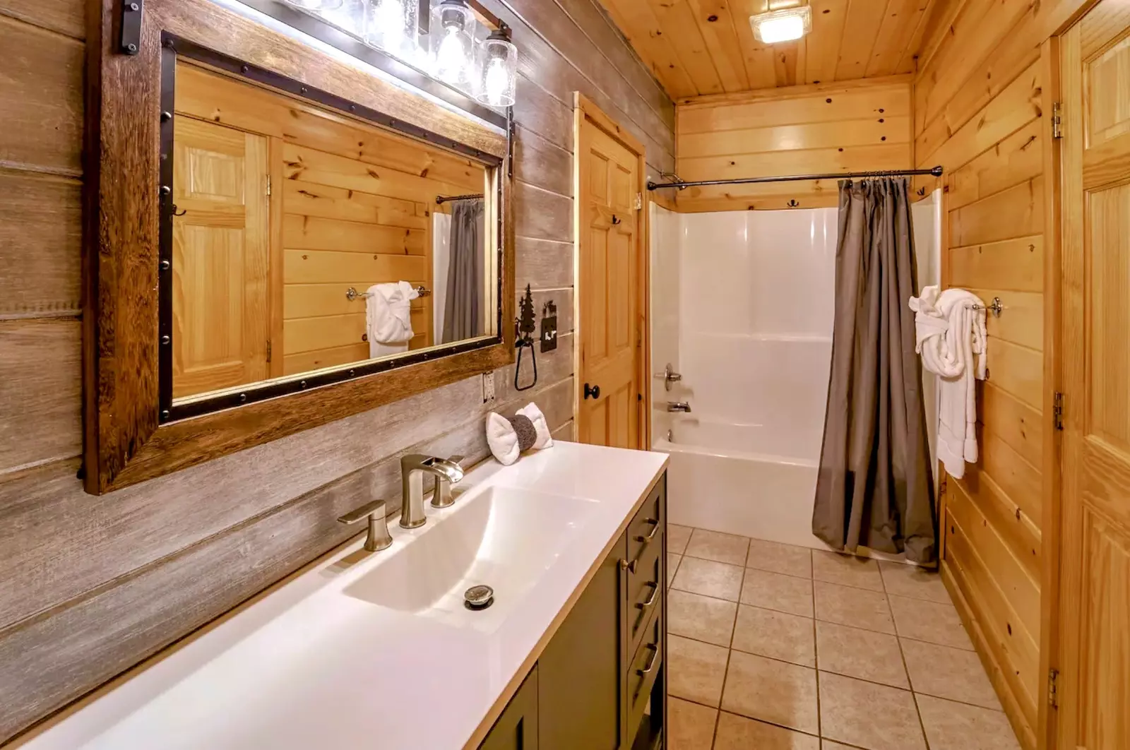 Property image, Interior, of The Lodge
