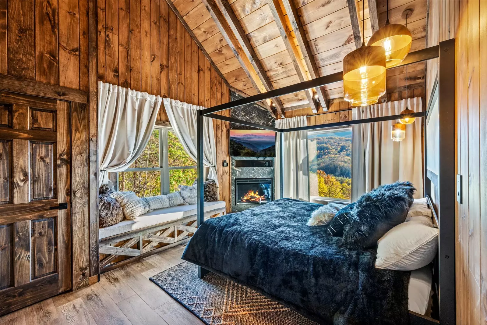 Property image, Interior, of Alpine Haven Cabin and Spa