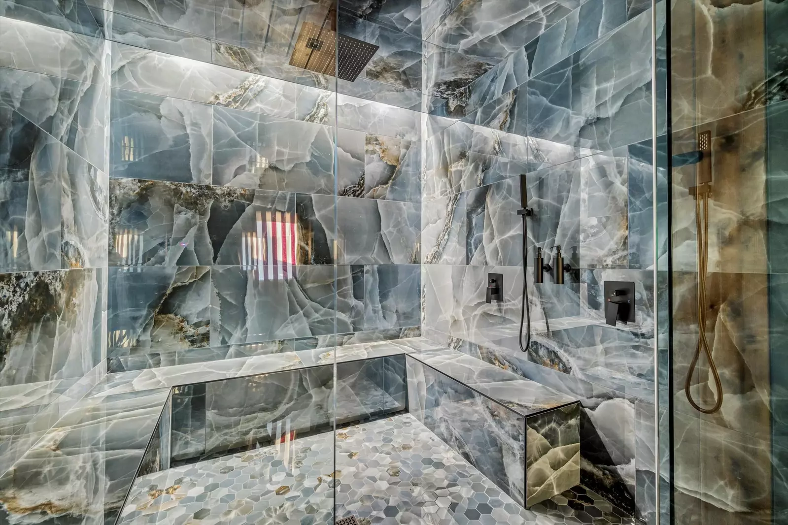 Property image, Interior, of Alpine Haven Cabin and Spa