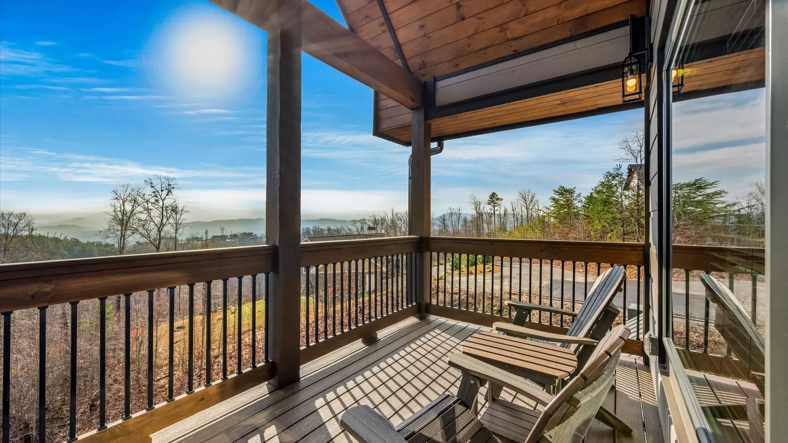 Property image, Interior, of Holy Smokes Pool Lodge