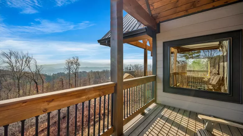 Property image, Interior, of Holy Smokes Pool Lodge