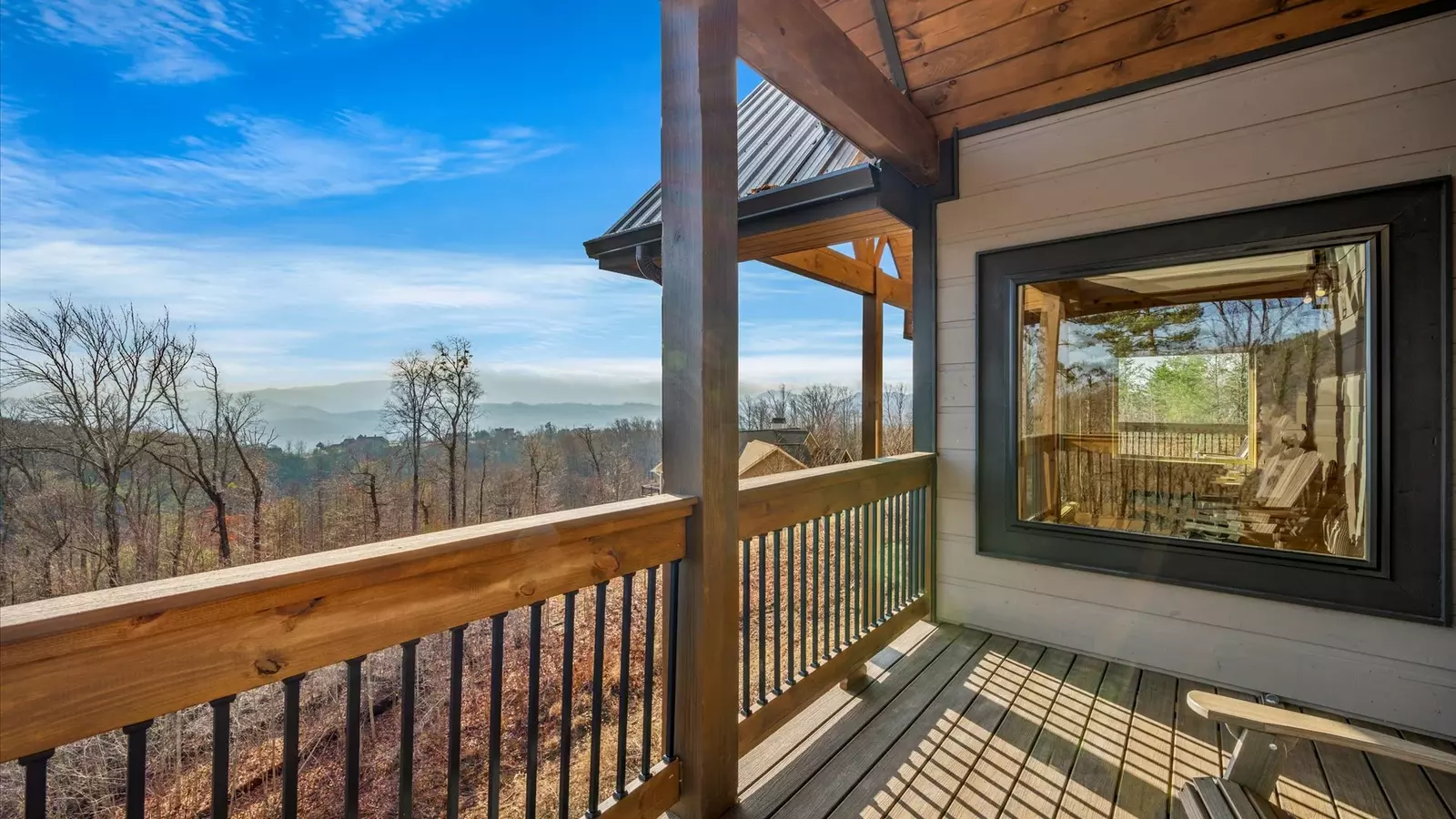 Property image, Interior, of Holy Smokes Pool Lodge