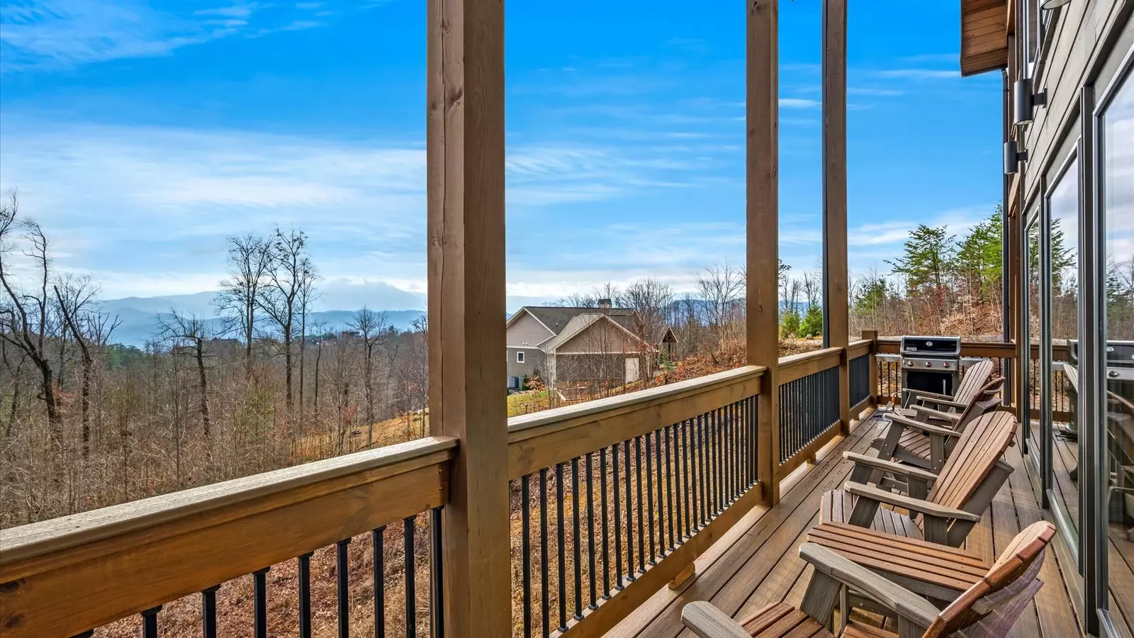 Property image, Interior, of Holy Smokes Pool Lodge