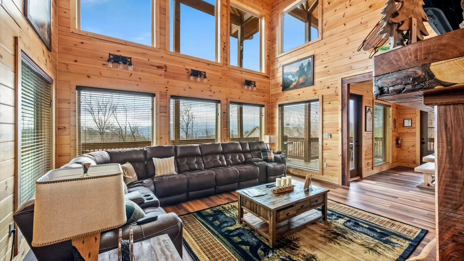 Property image, Interior, of Holy Smokes Pool Lodge