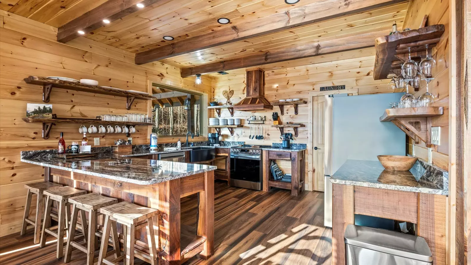Property image, Interior, of Holy Smokes Pool Lodge