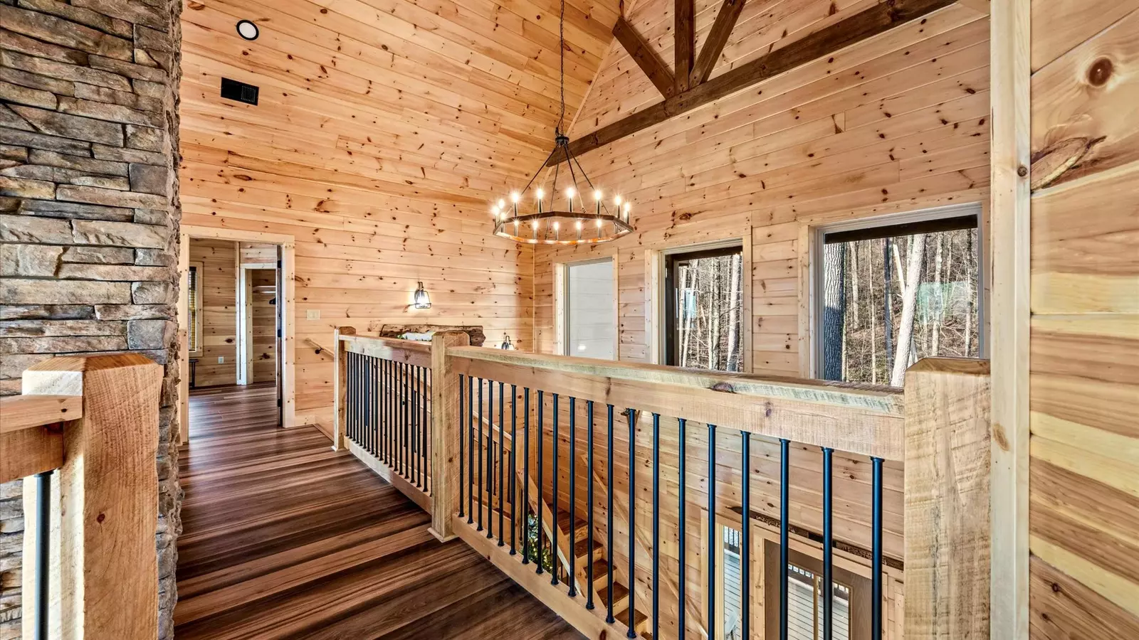 Property image, Interior, of Holy Smokes Pool Lodge