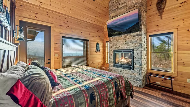 Property image, Interior, of Holy Smokes Pool Lodge
