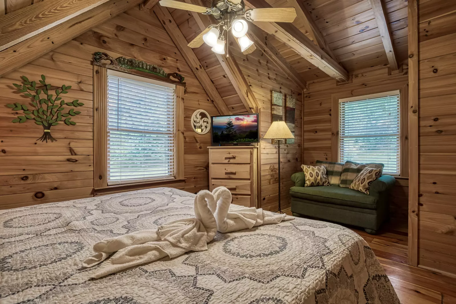 A Smoky Getaway - Upper level bedroom 2 with king size bed