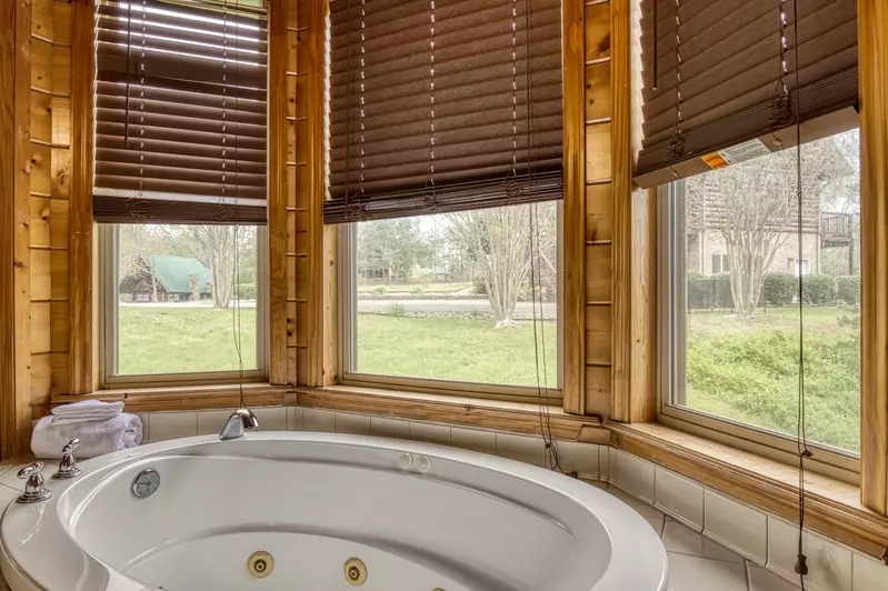 Amazing Grace in suite whirlpool tub