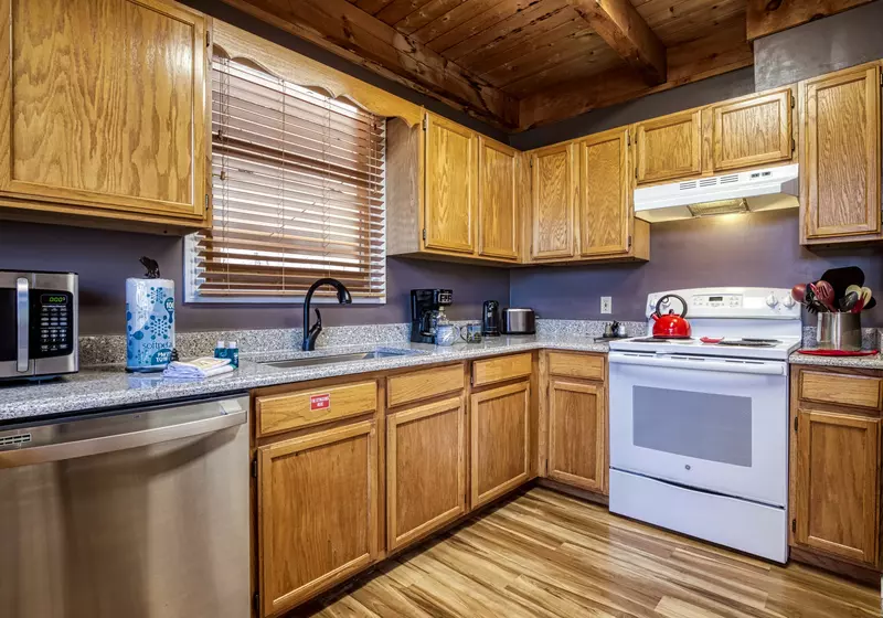 Autumn Colors fully furnished kitchen