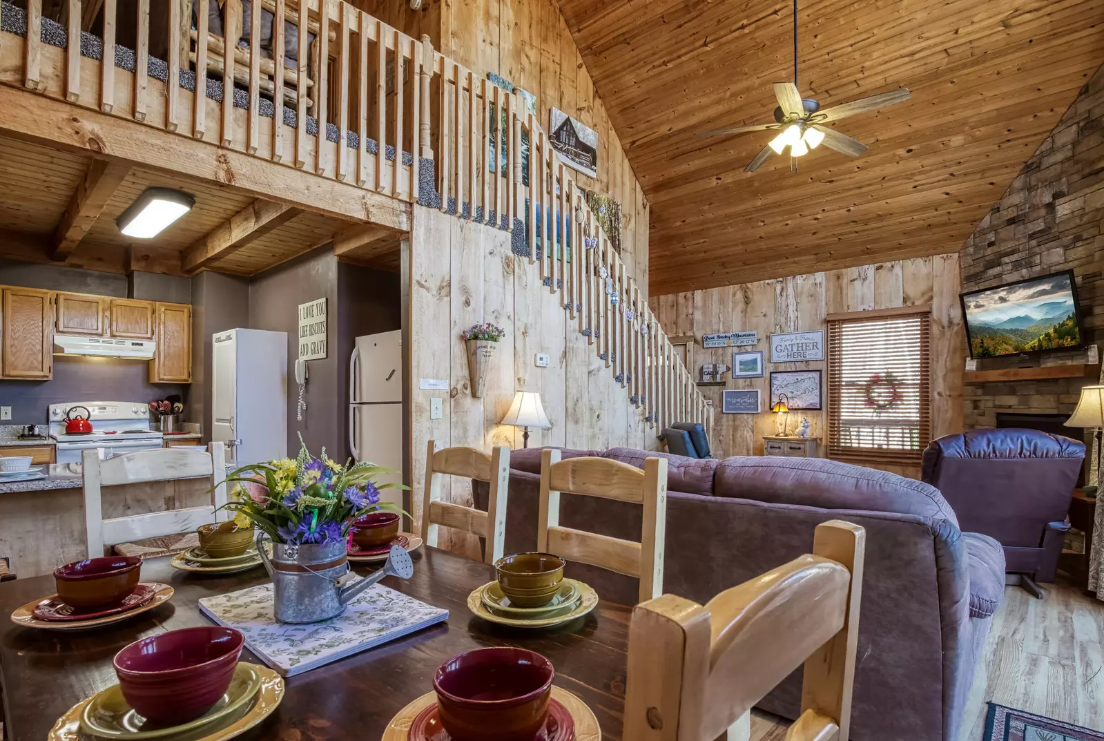 Autumn Colors dining area and living room