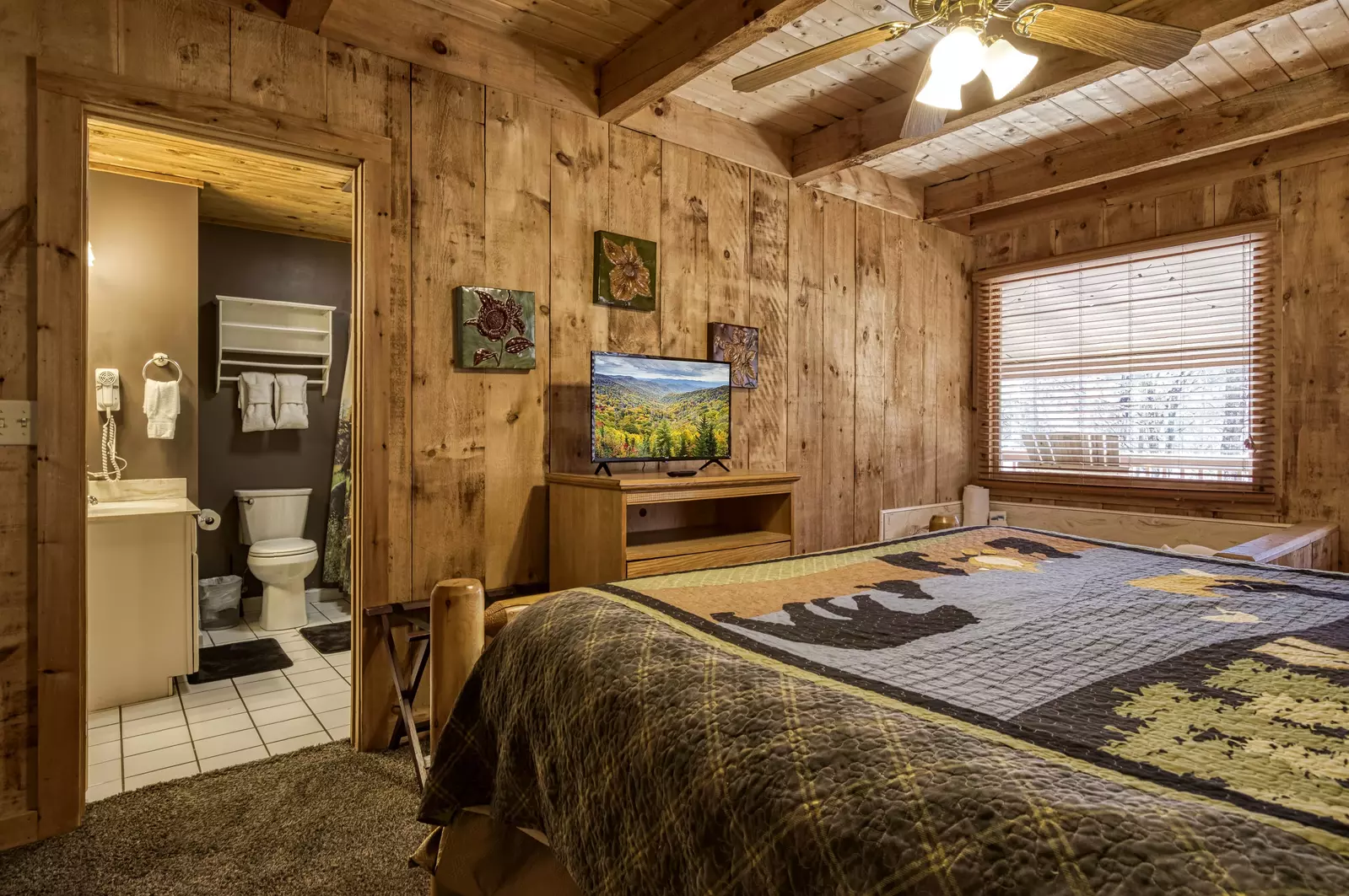 Autumn Colors main level bedroom