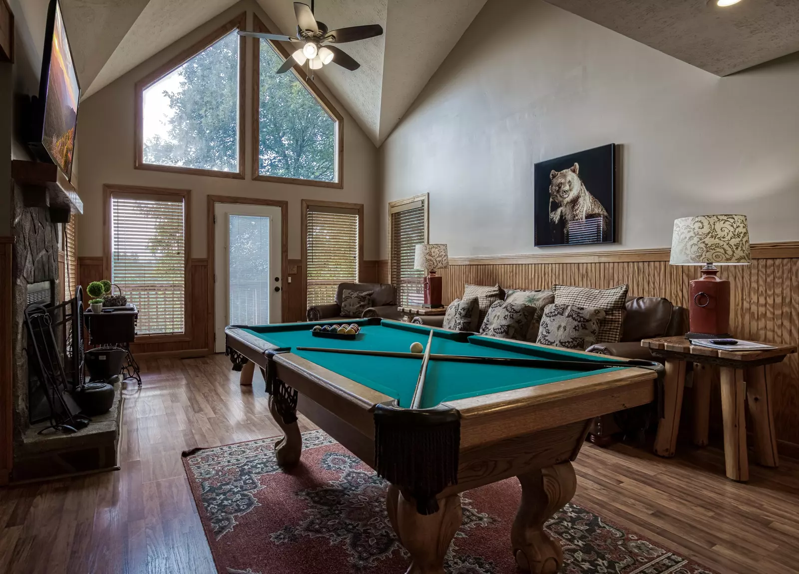Builtmore Hideaway pool table