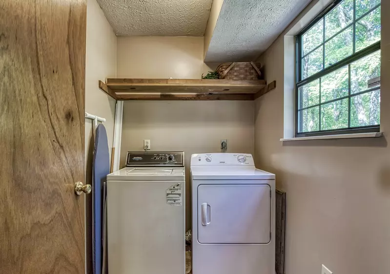 Builtmore Hideaway washer and dryer