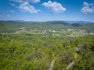 Getaway Mountain Lodge panoramic mountain view