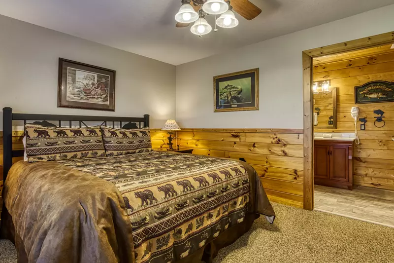 Getaway Mountain Lodge lower level bedroom two with king size bed