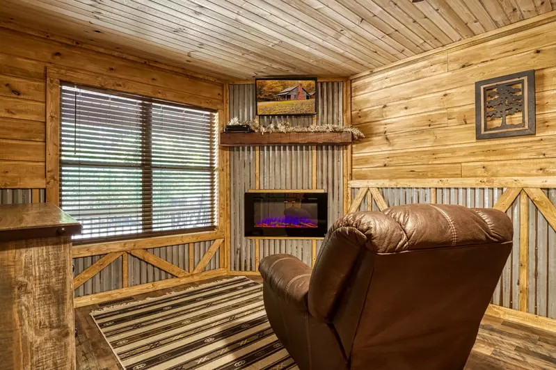 Honeymoon Hideaway bedroom with recliner