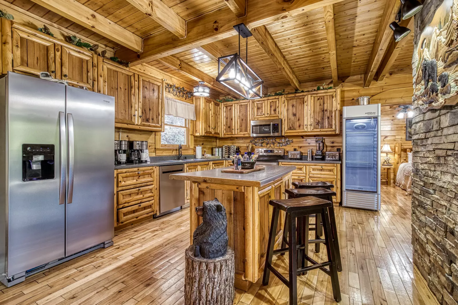 Katies Lodge fully furnished kitchen