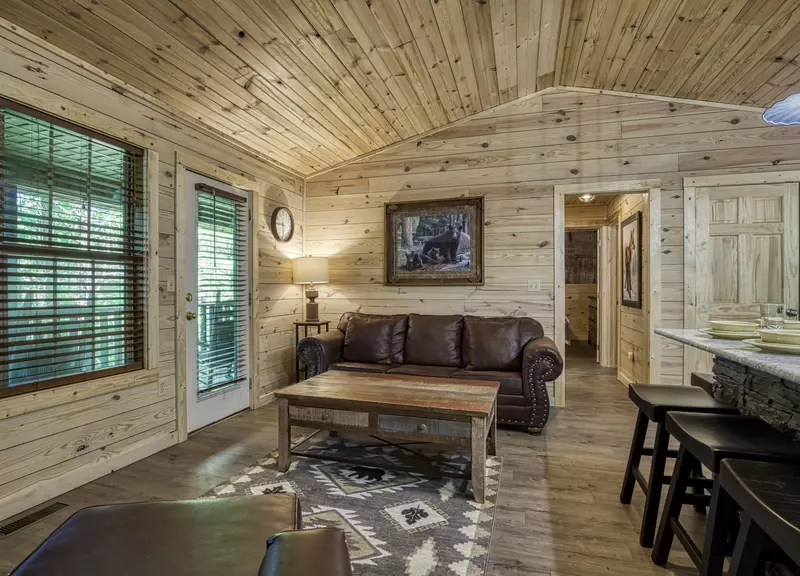 Little Piece of Heaven - Living room