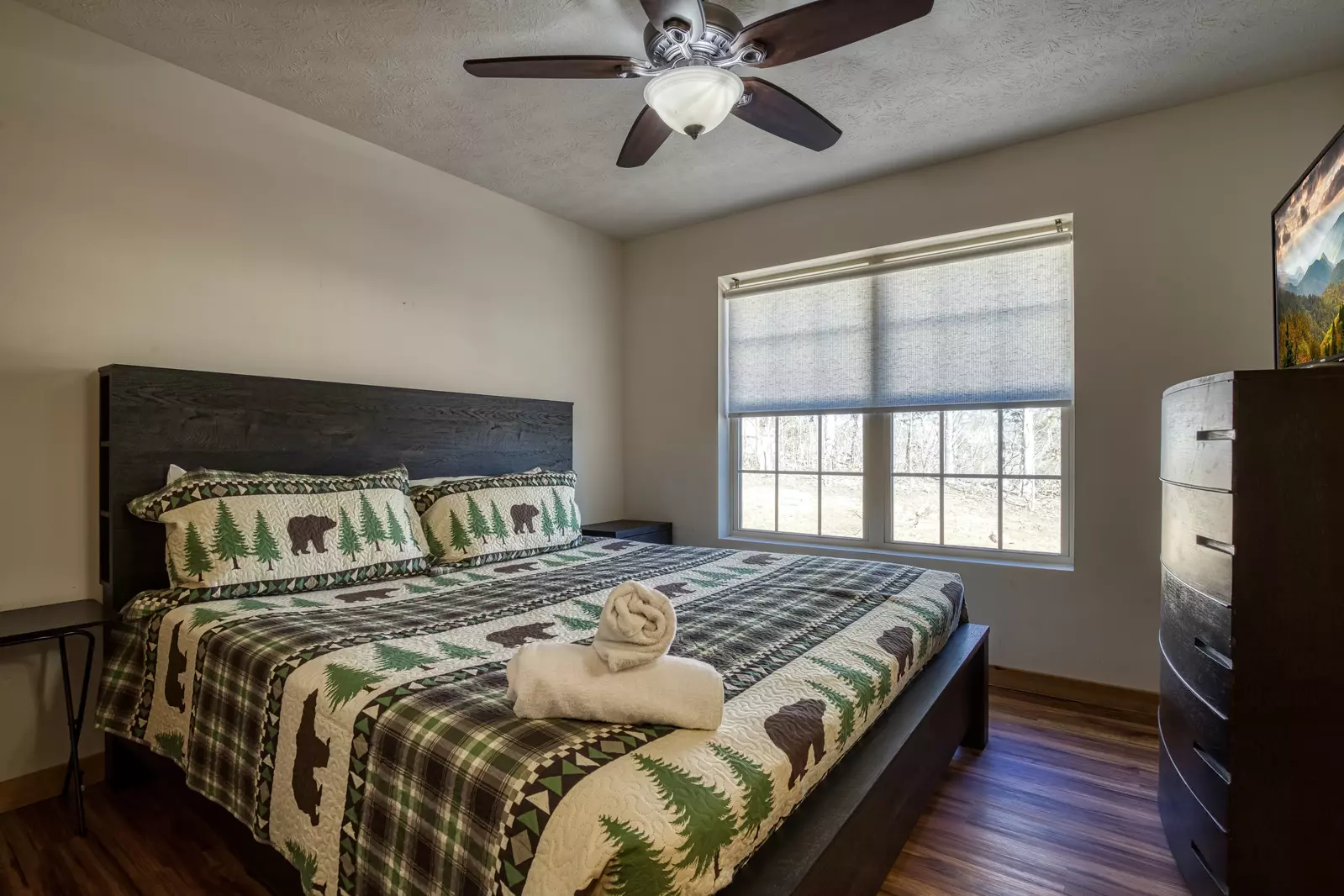 Magic Views bedroom with king size bed