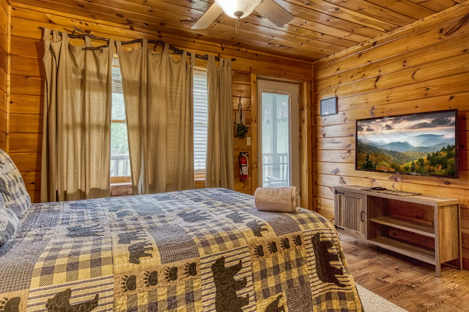 Three Bears lower level bed area