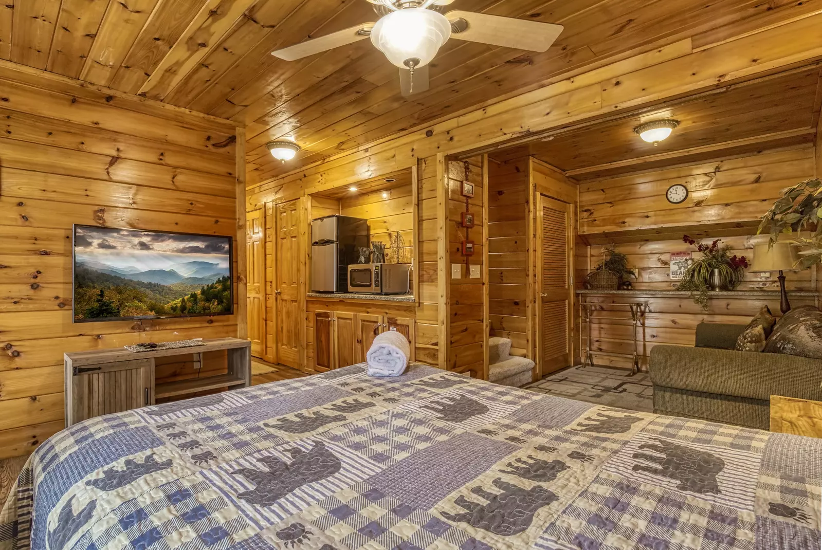 Three Bears lower level bed area