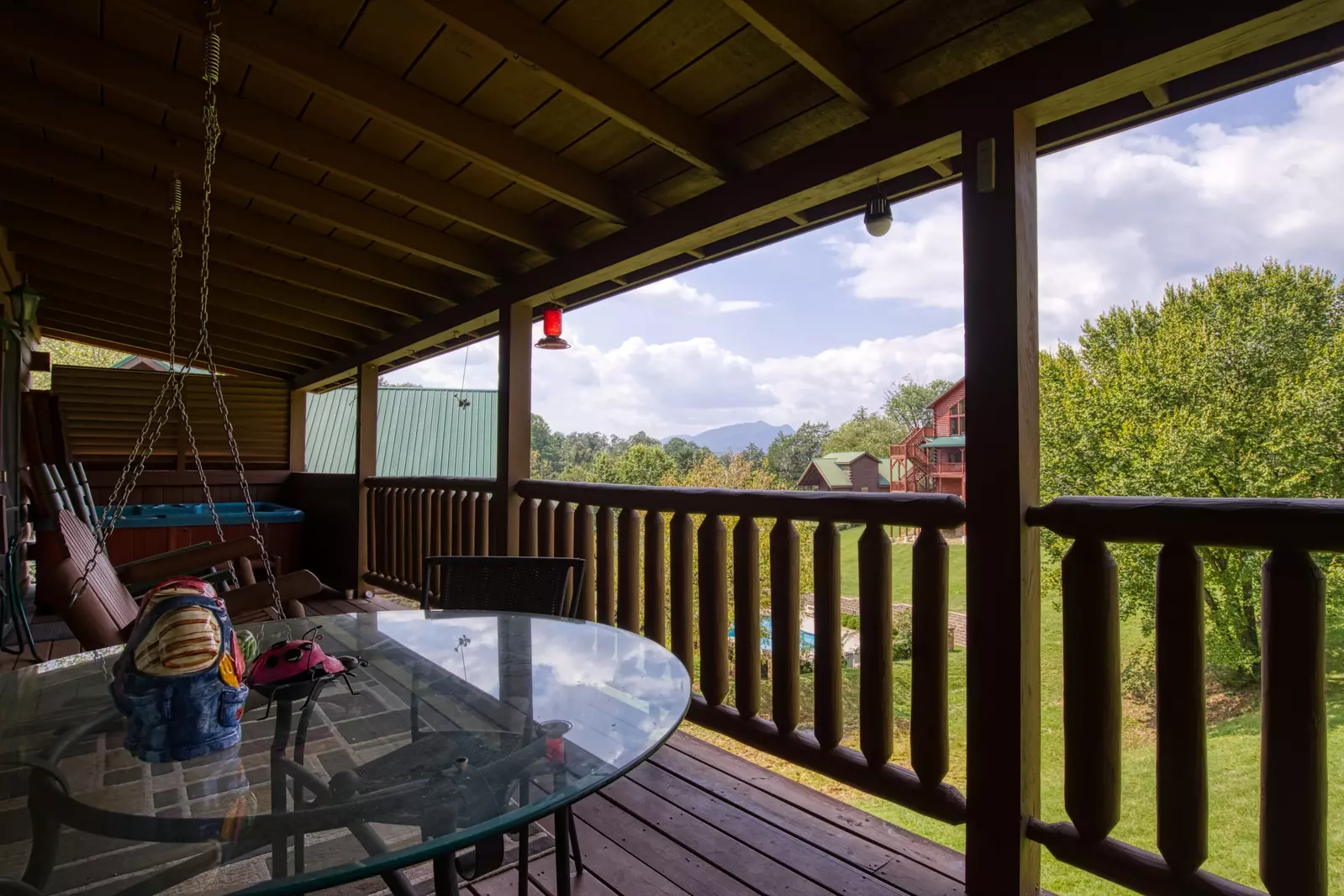 Three Bears - Covered back deck with hot tub