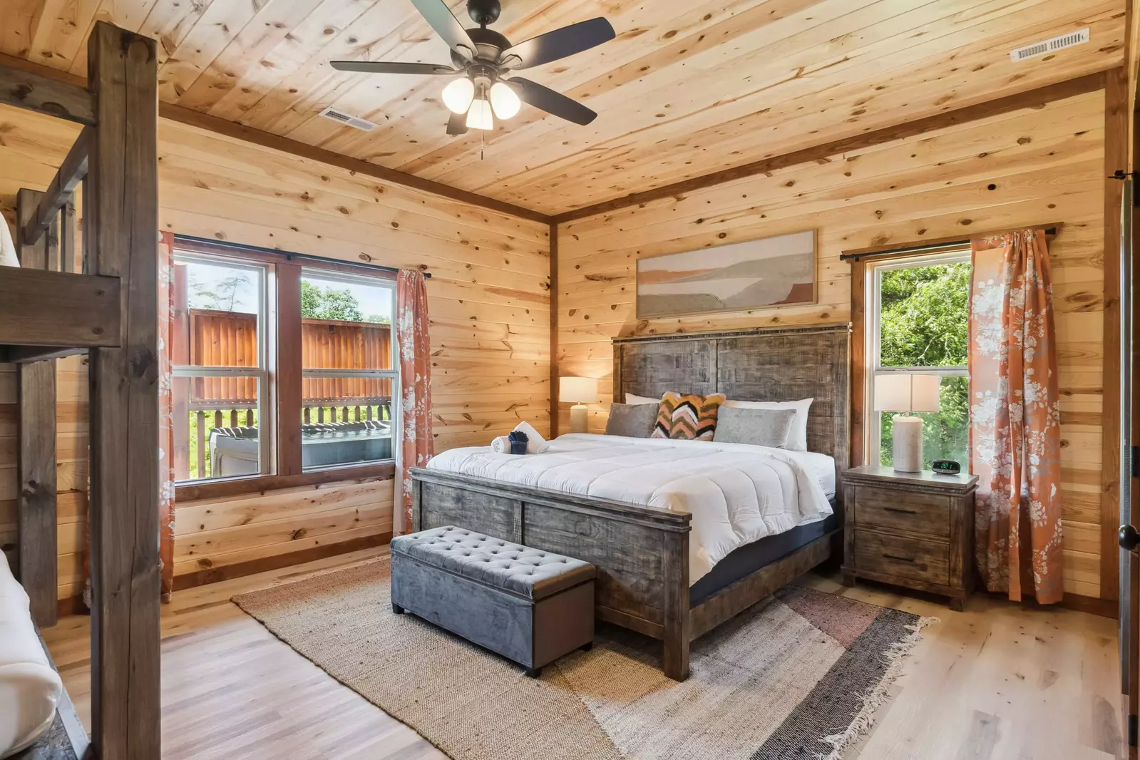 Splash Mountain Lodge