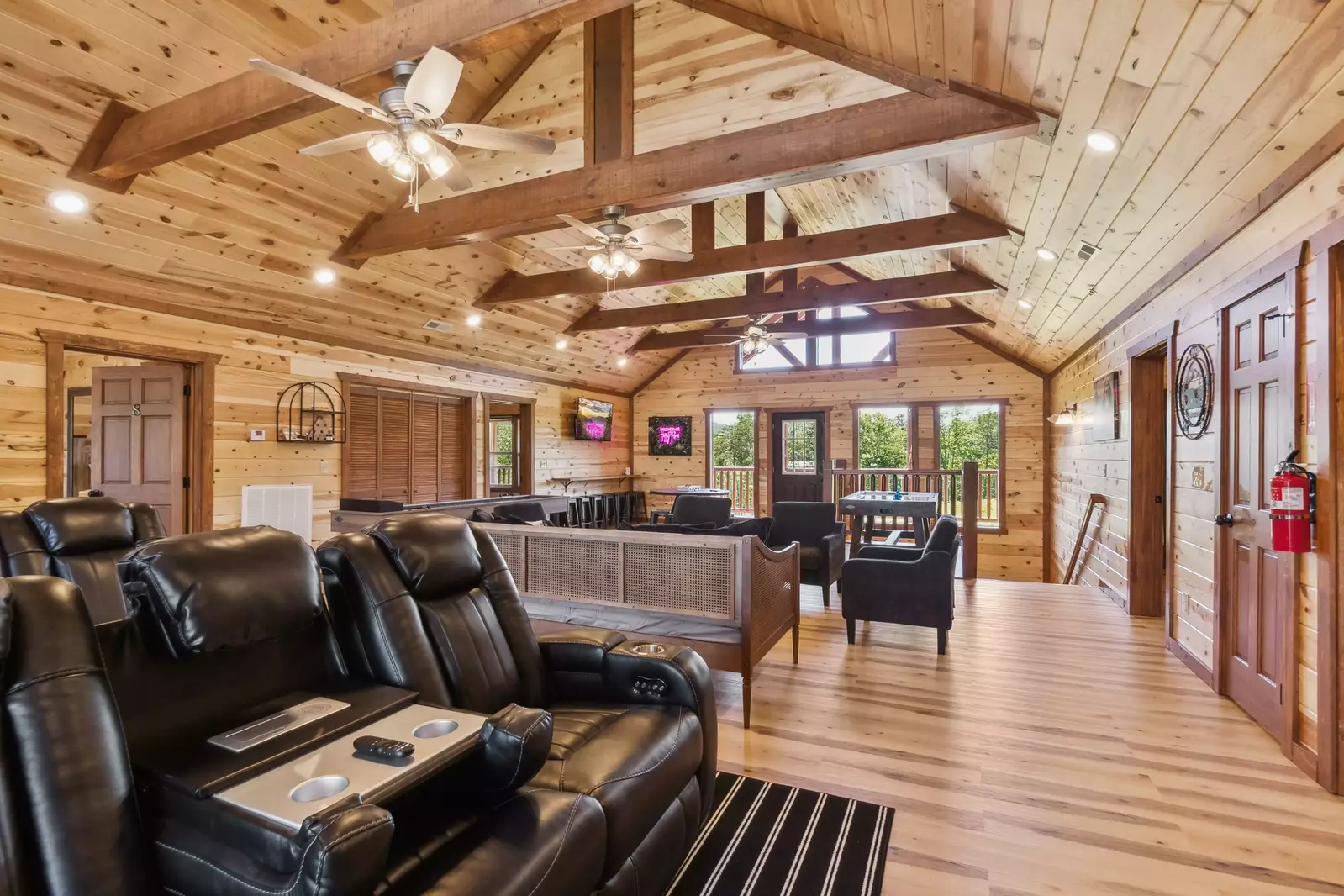 Splash Mountain Lodge