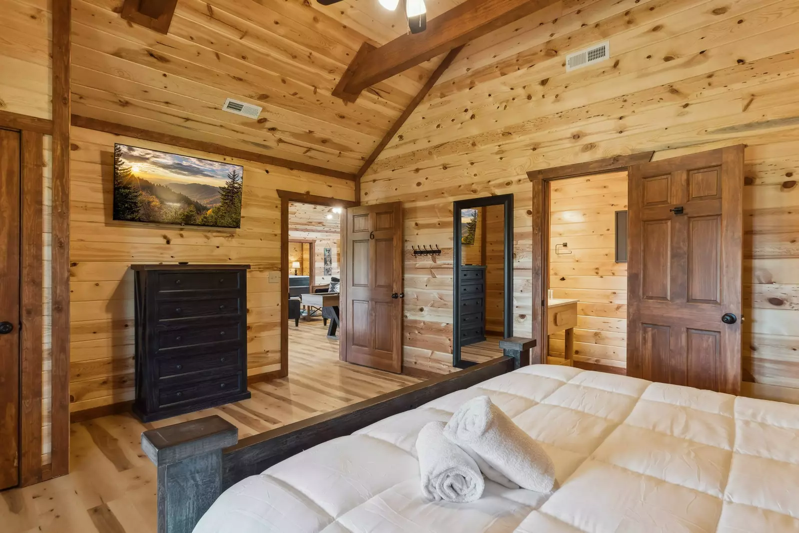 Splash Mountain Lodge