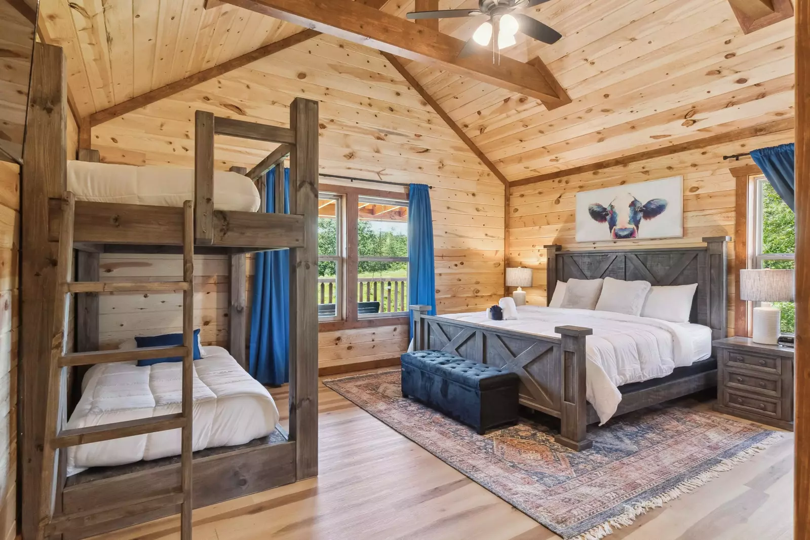 Splash Mountain Lodge