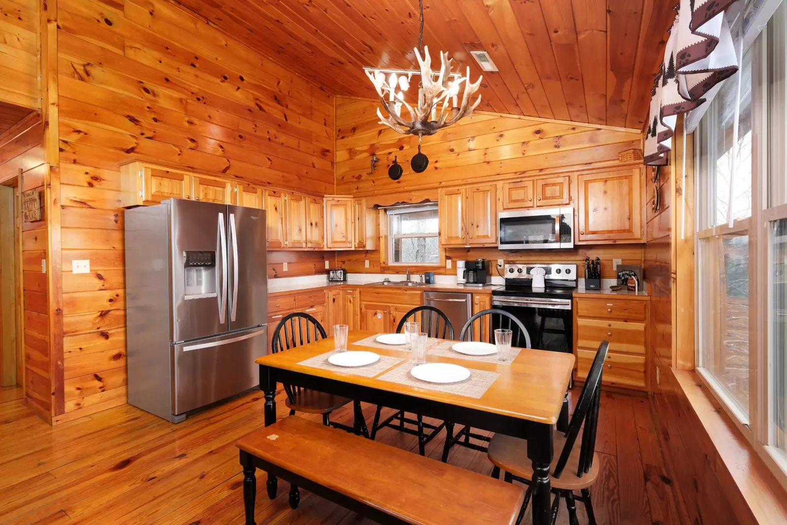 Luxury Theatre Cabin