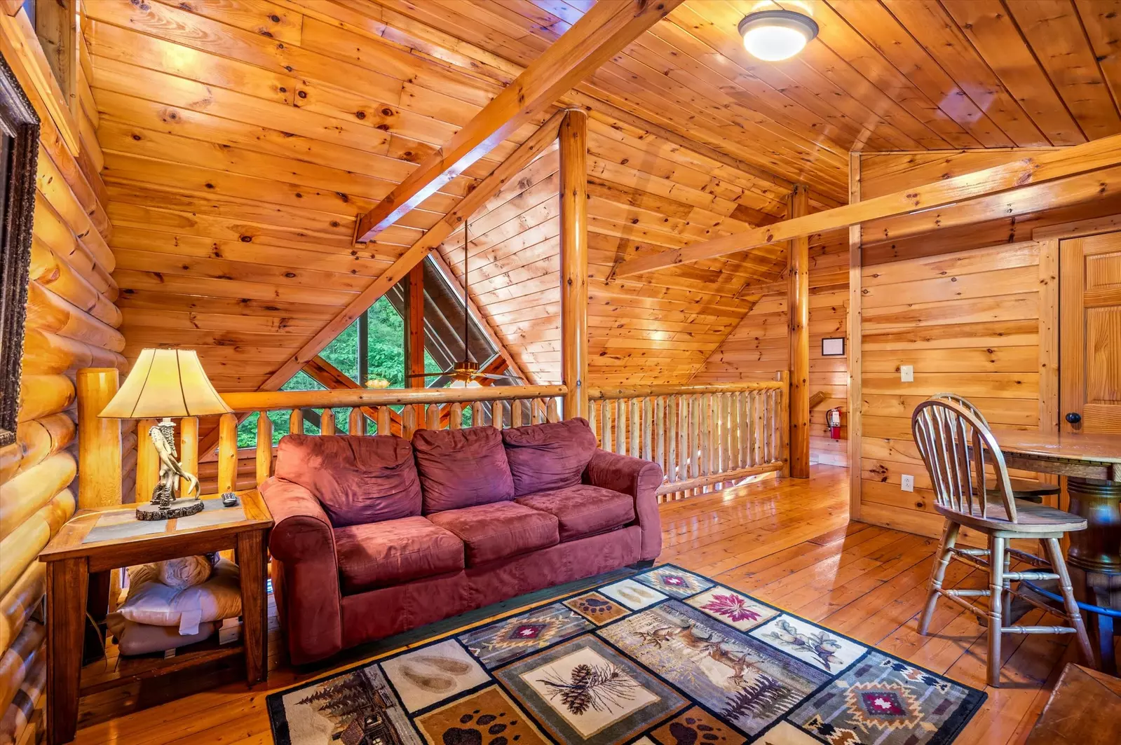 Property image, Interior, of Mountain Magic