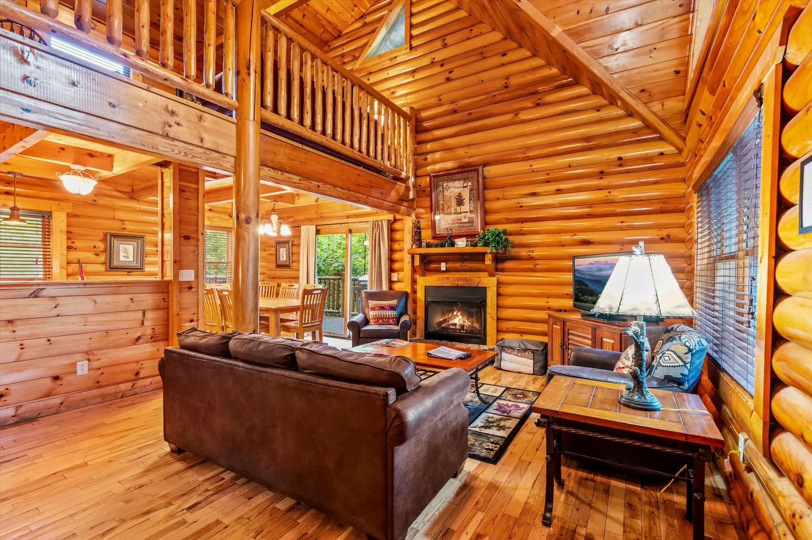 Property image, Interior, of Mountain Magic